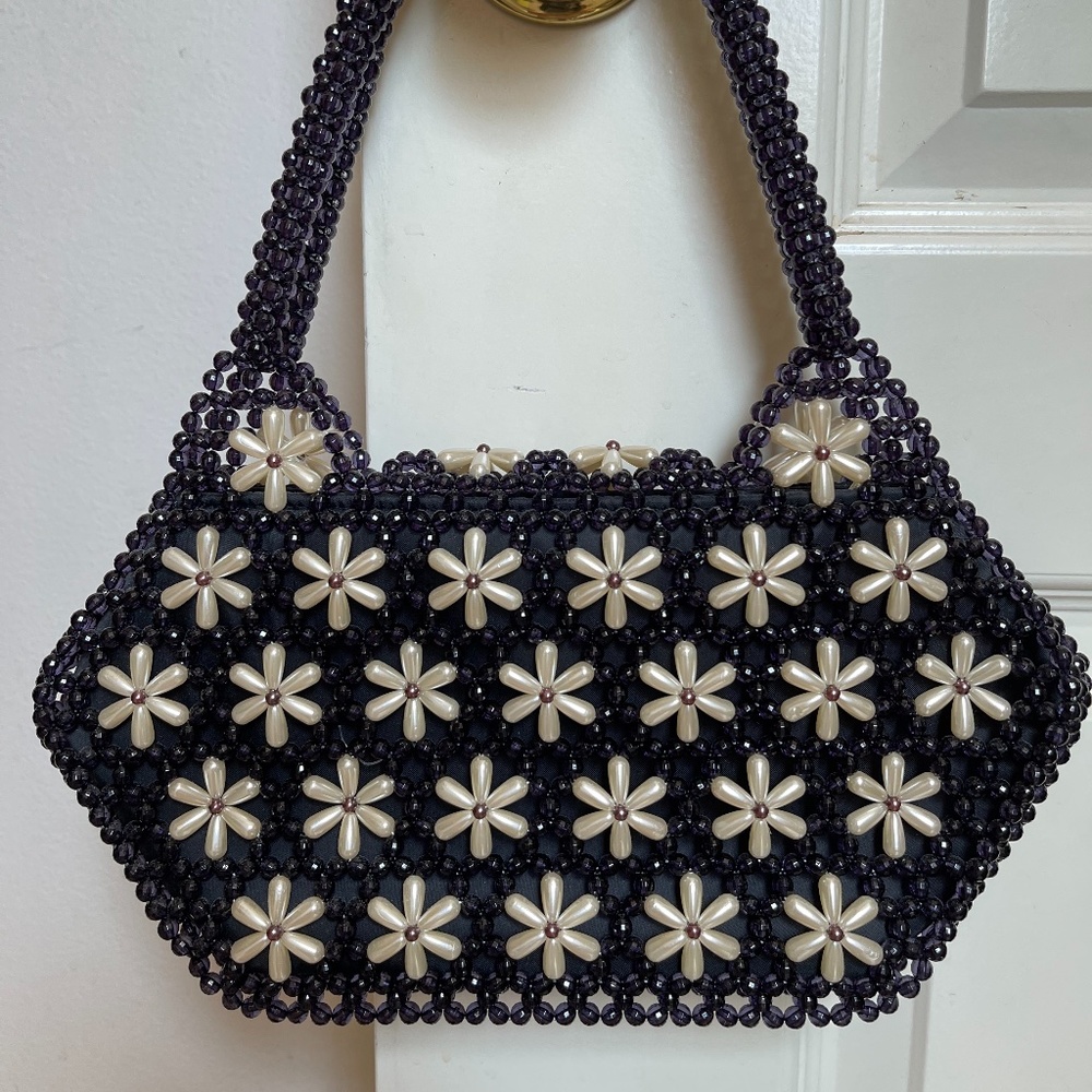 Handbag - Picture 3 of 10